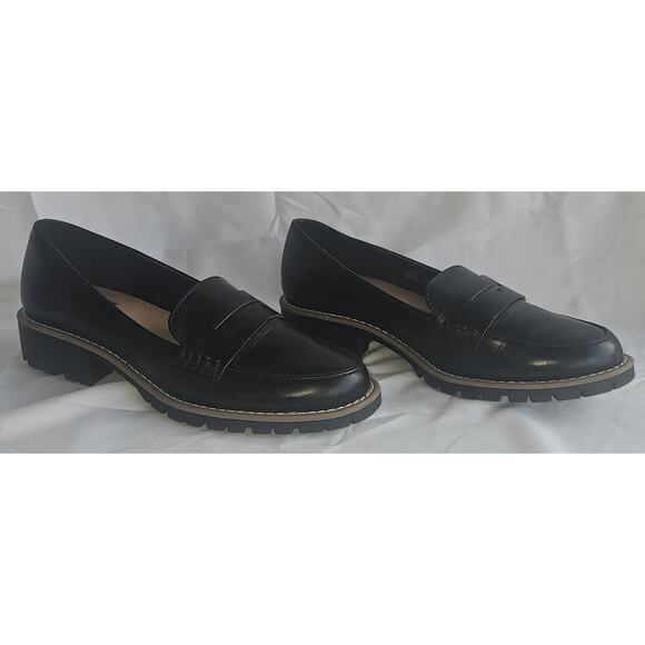 DV by Dolce Vita Ladies' Lug Loafer Shoes, Black, New in Box - Picture 2 of 6